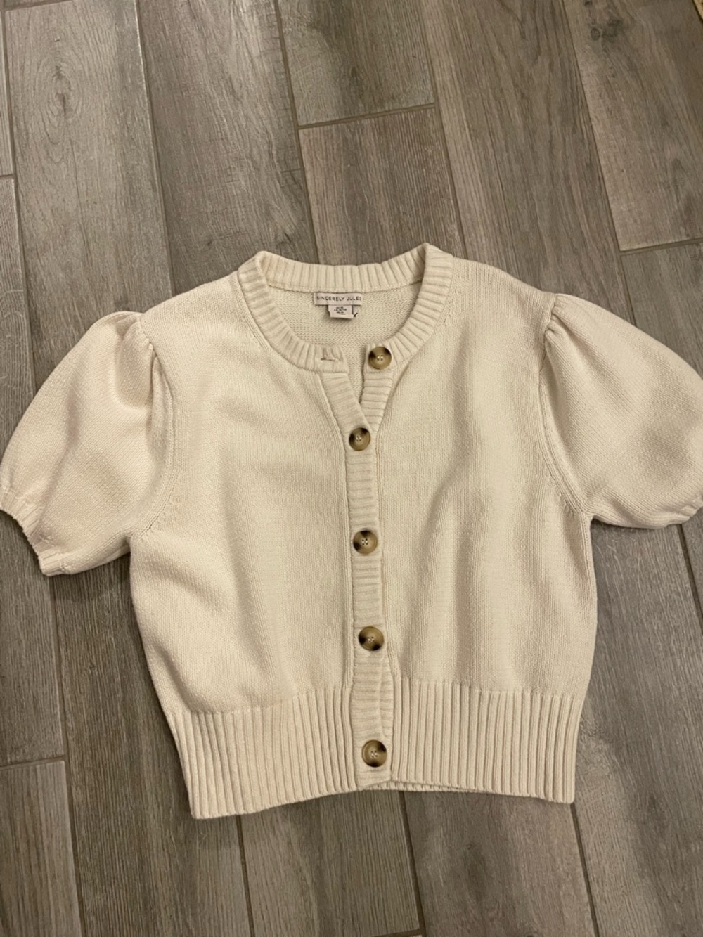 Sincerely Jules cream short sleeve cardigan, Size XL, like new